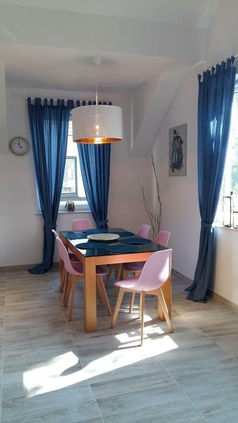 Chill&Sun Apartment Lukecin Luaran gambar